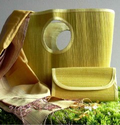 borsa in bambù dal design originale